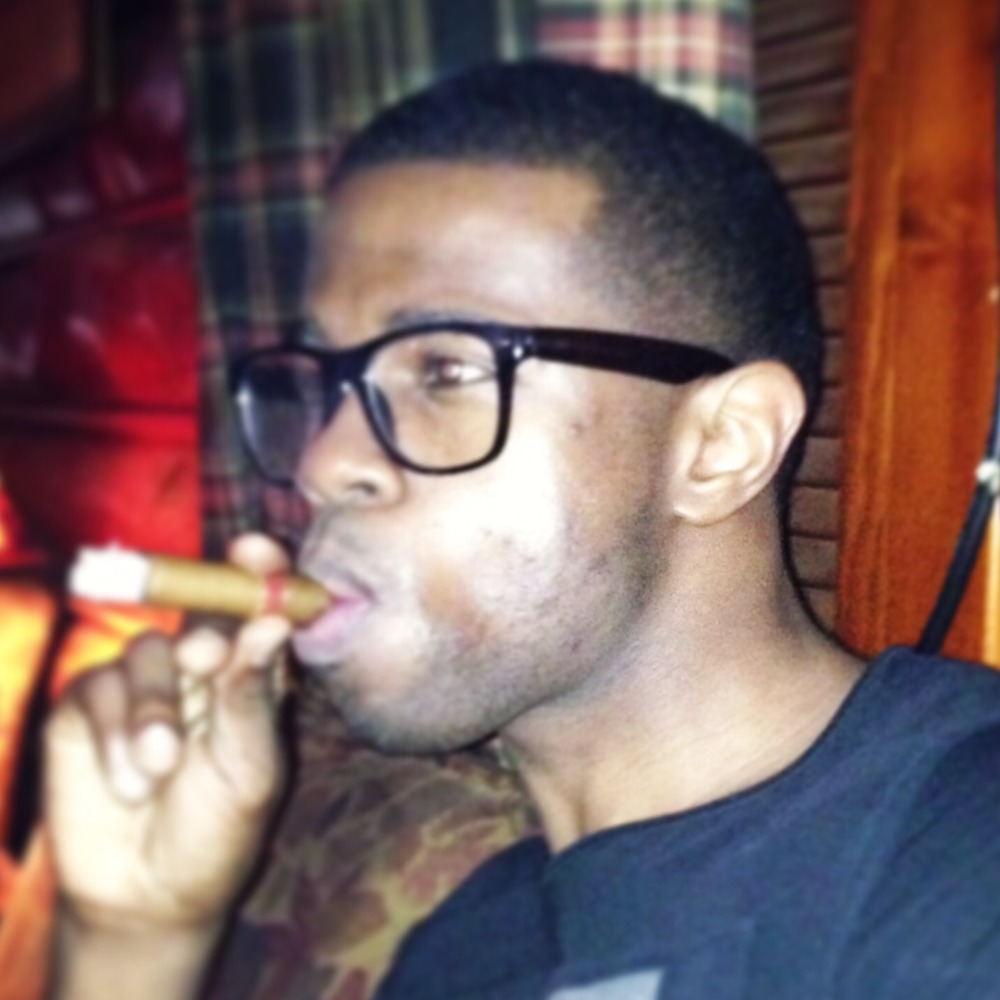 Meet your Posher, Troy